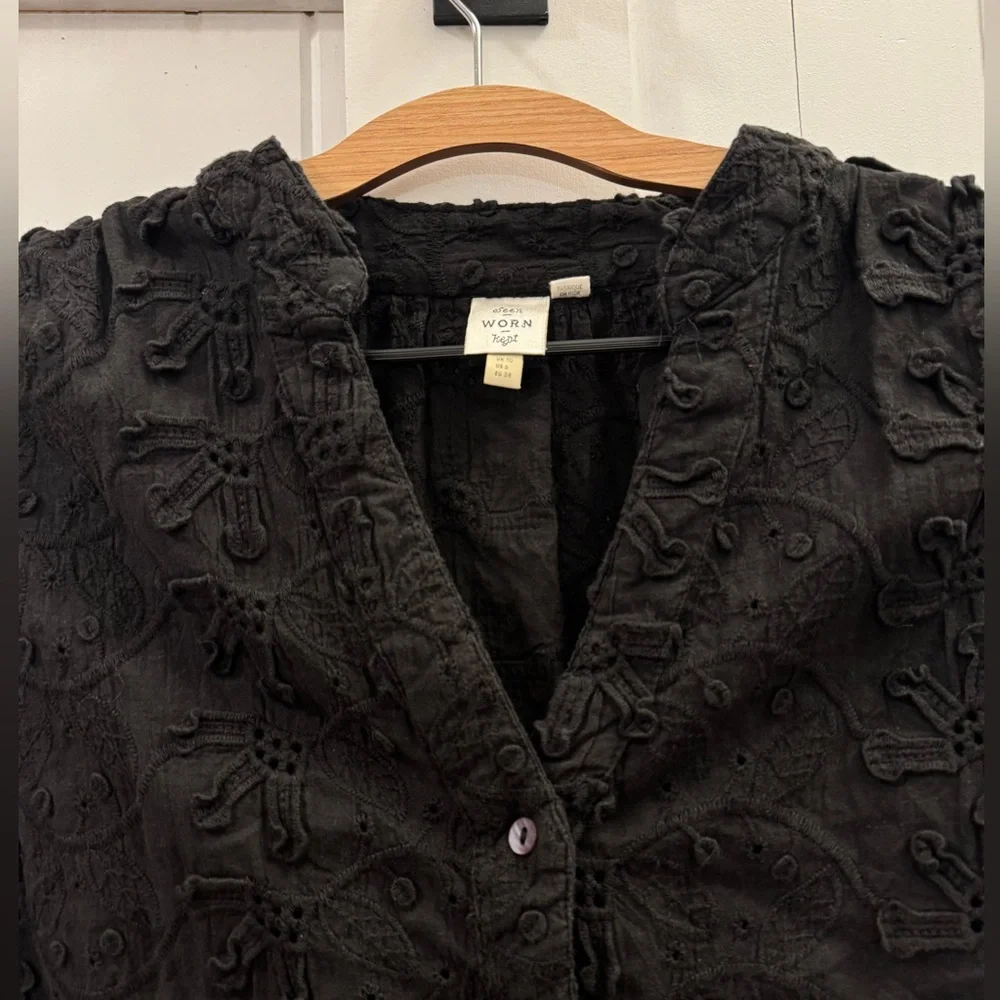 Anthropologie SEEN WORN KEPT Kathryn Floral-textured Button-up Blouse Top